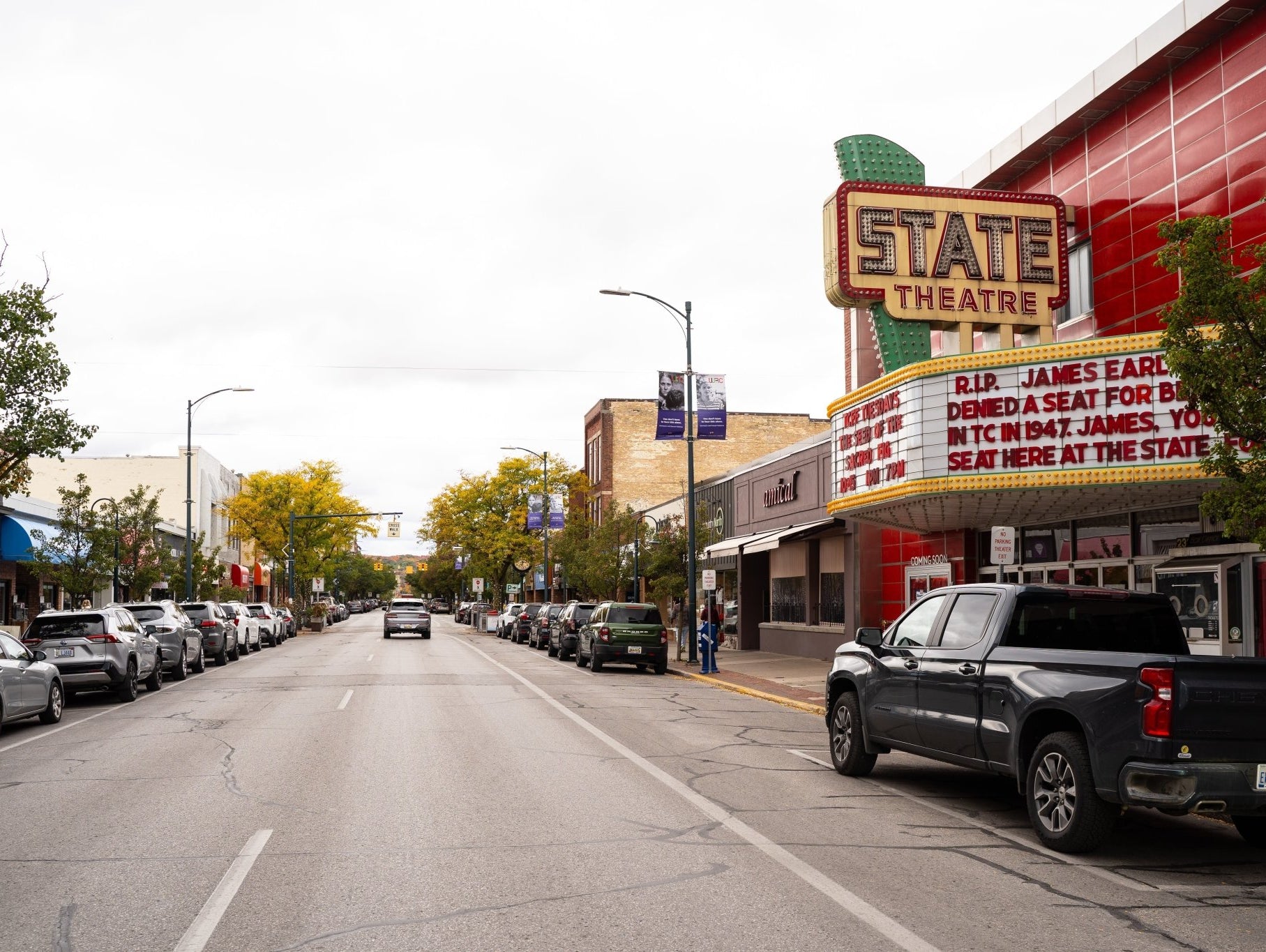 Trail to Town - Traverse City - Club Ride Apparel