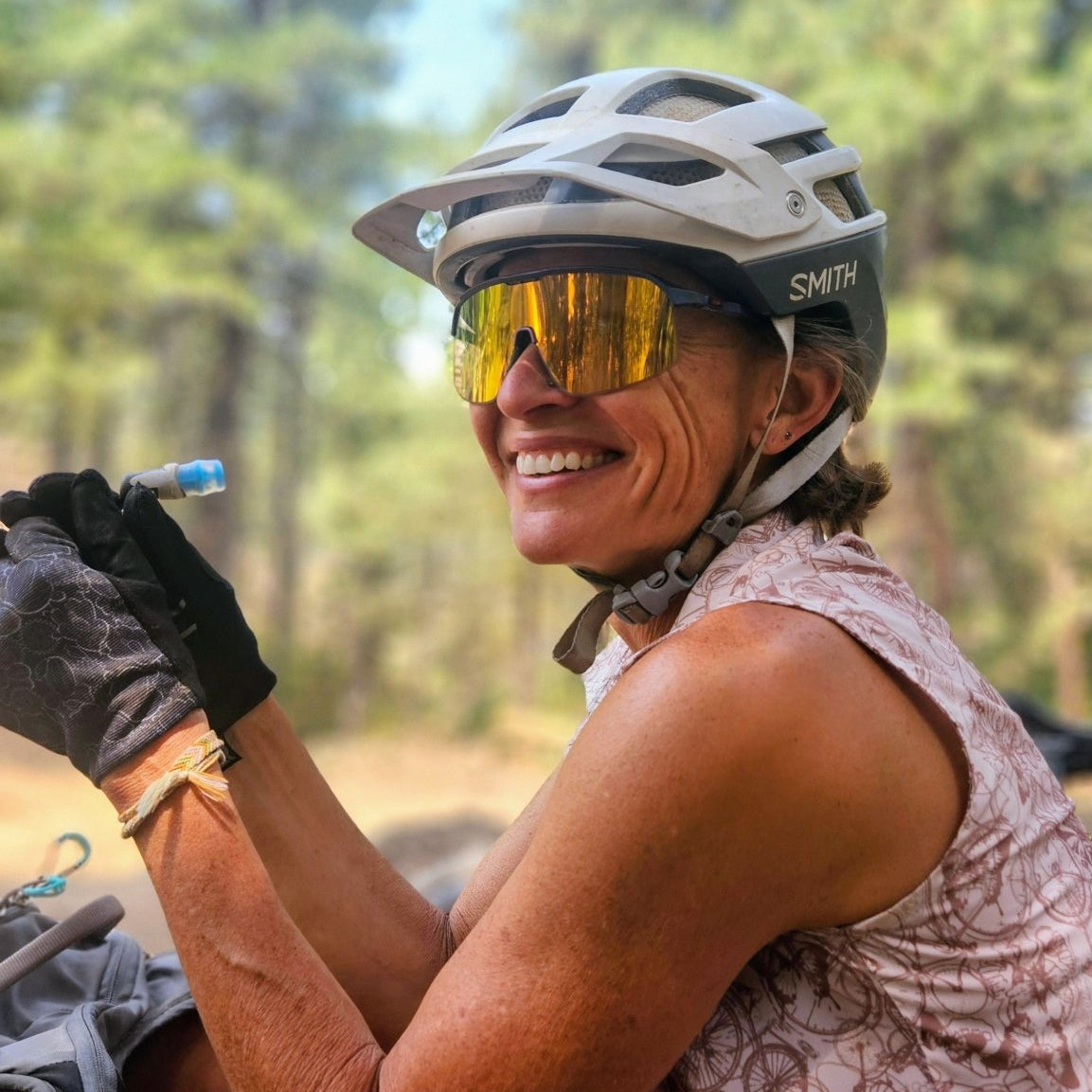 Women's Bobby Bandara Shirt - Club Ride Apparel