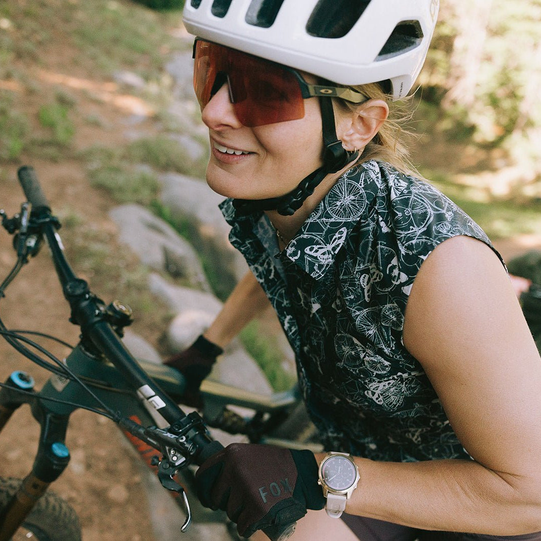 Women's Bobby Bandara Shirt - Club Ride Apparel