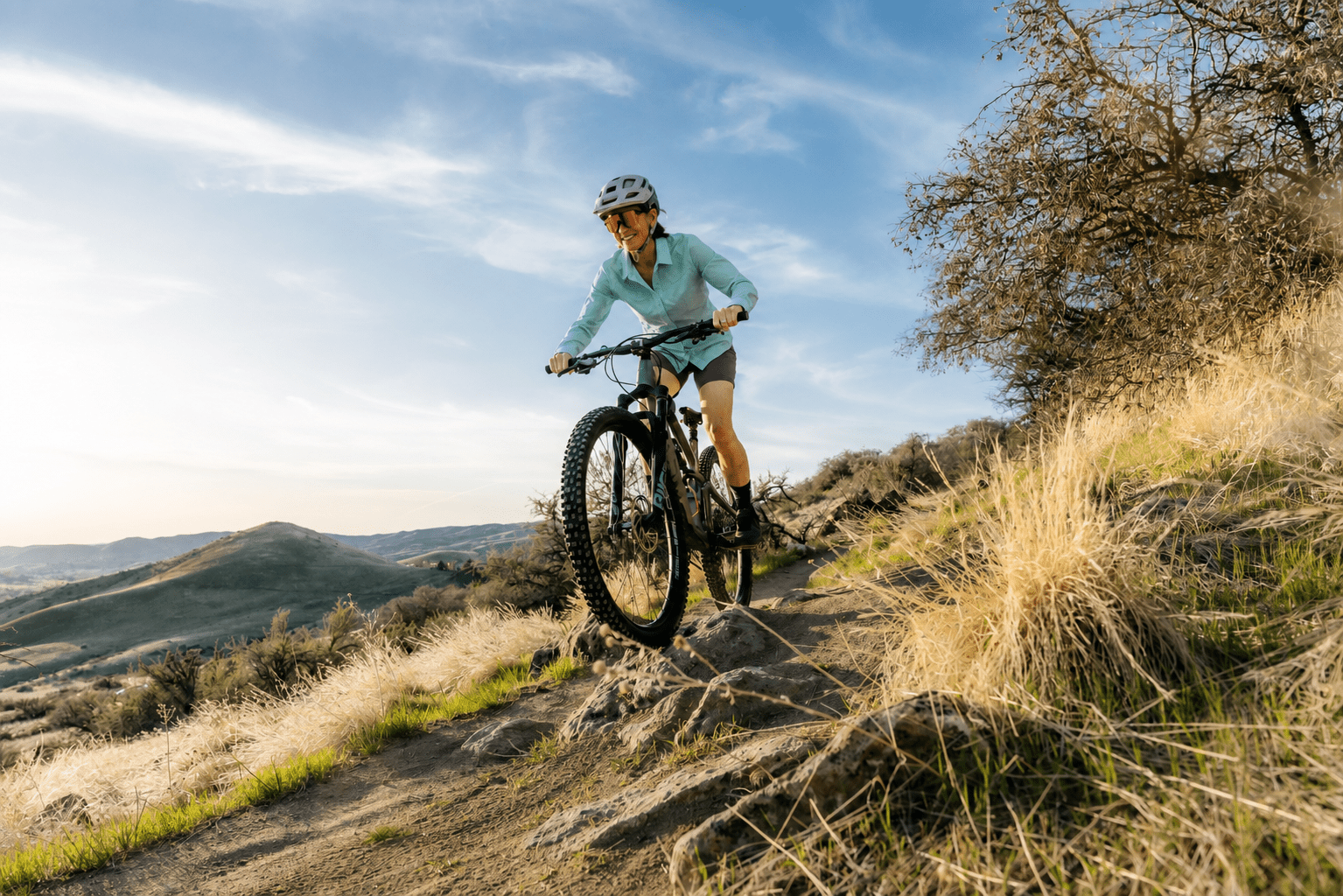 Women's Gracie Long Shirt - Club Ride Apparel