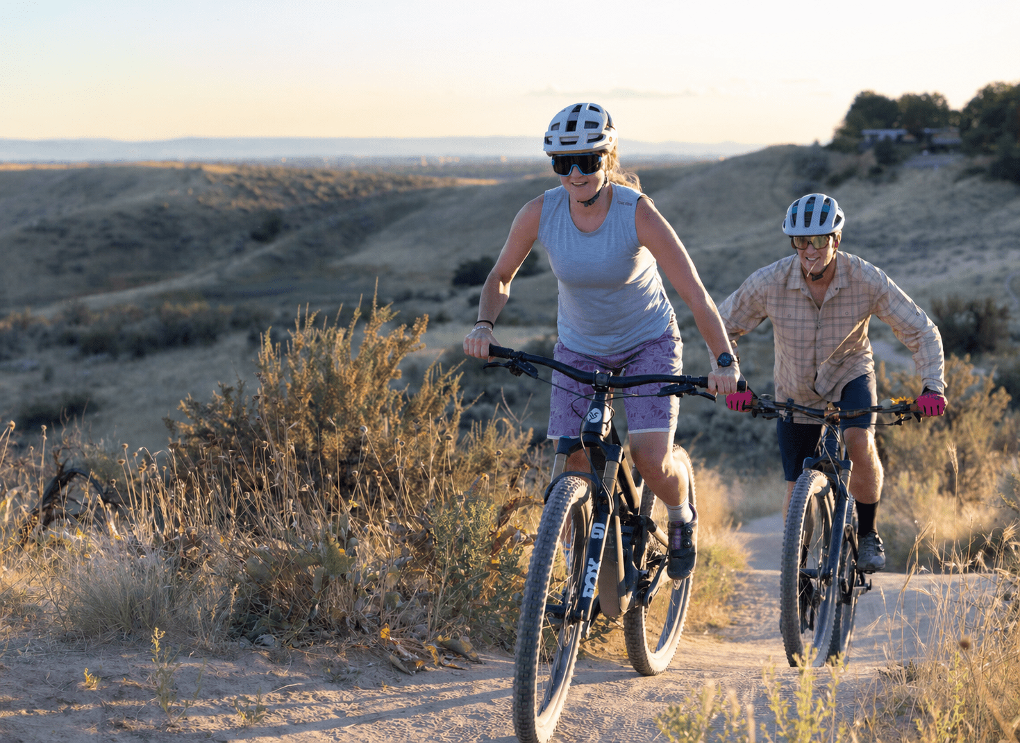 Women's Savvy Shorts 9" - Club Ride Apparel