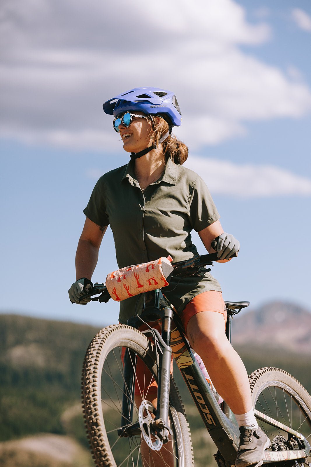 Women's Simply Bandara Shirt - Club Ride Apparel