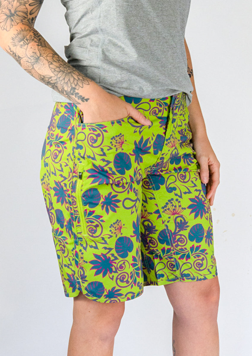Women's Savvy Shorts 11" - Club Ride Apparel