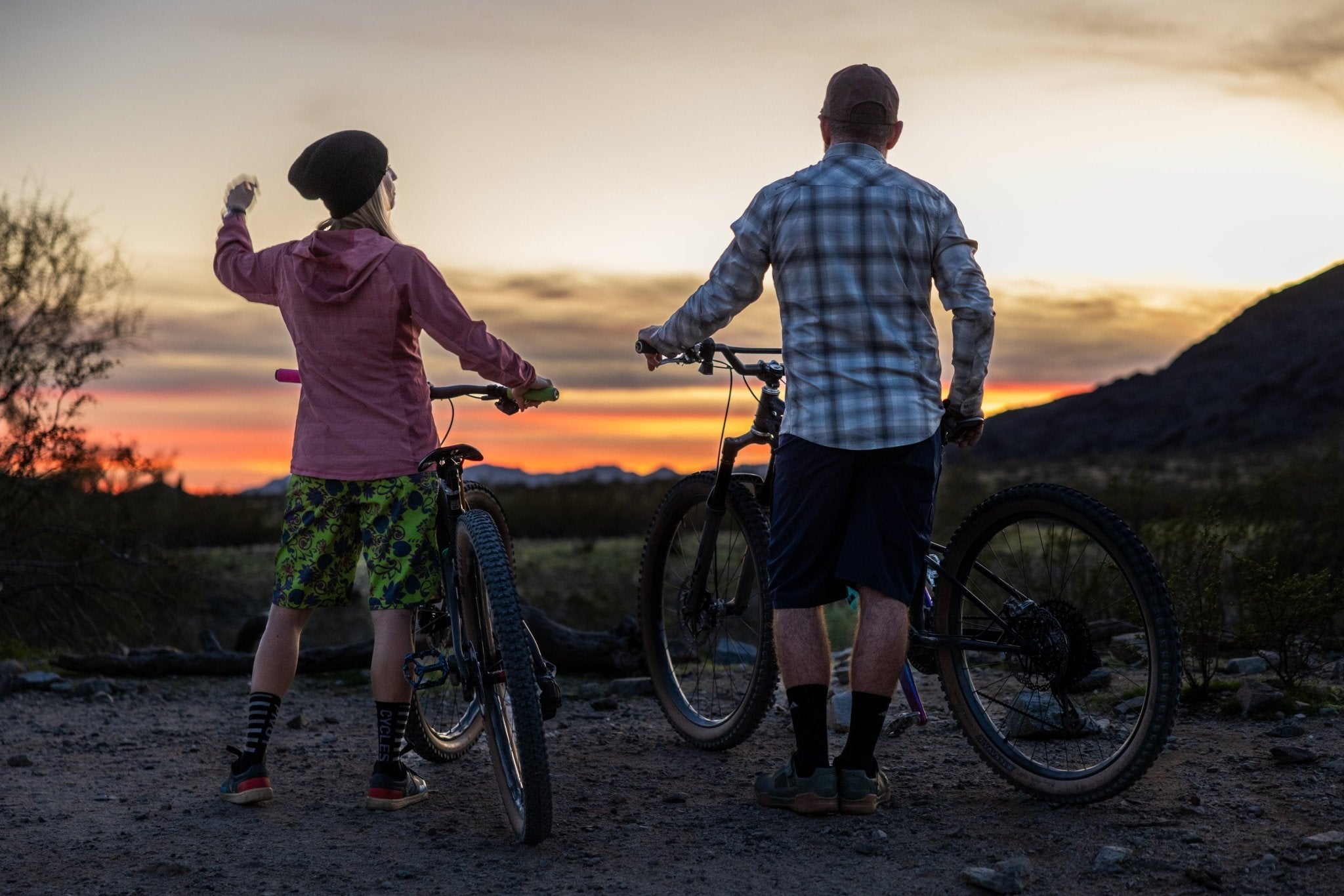 Women's Savvy Surf the Trail Shorts 11" - Club Ride Apparel